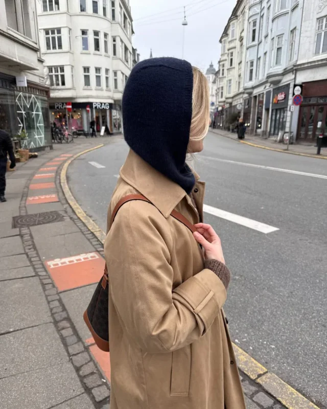 Barbara Balaclava - PetiteKnit Lägg i varukorgen