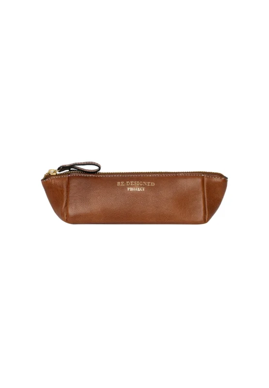 Redesigned Project 11 - walnut/gold Beställ nu