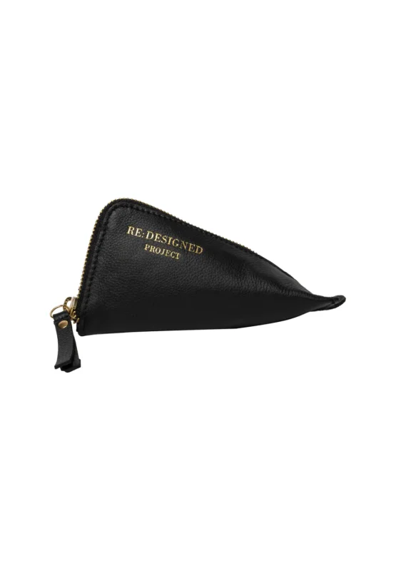 Redesigned Project 29 - black/gold Billig