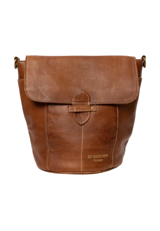 Redesigned Project 58 - walnut Begränsat antal