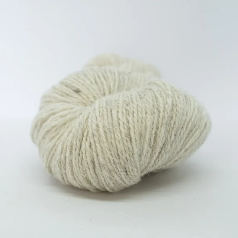 Nyhet Sol lammullgarn -melert lys beige