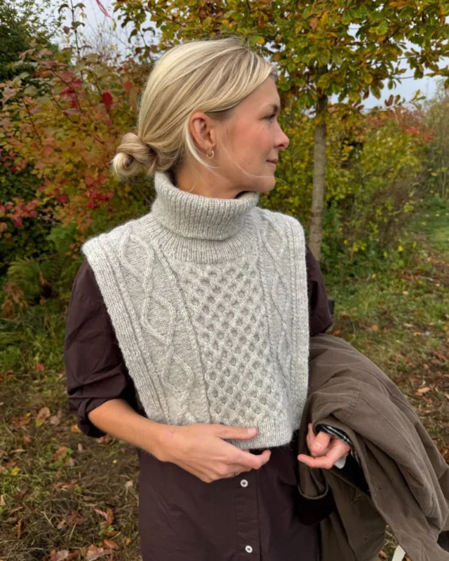 Dagmar Neck - PetiteKnit Populärt val