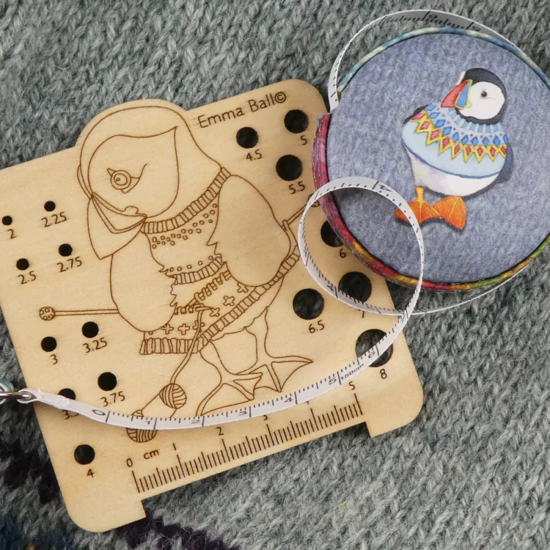 Stickmått Woolly Puffin - Emma Ball Handla nu