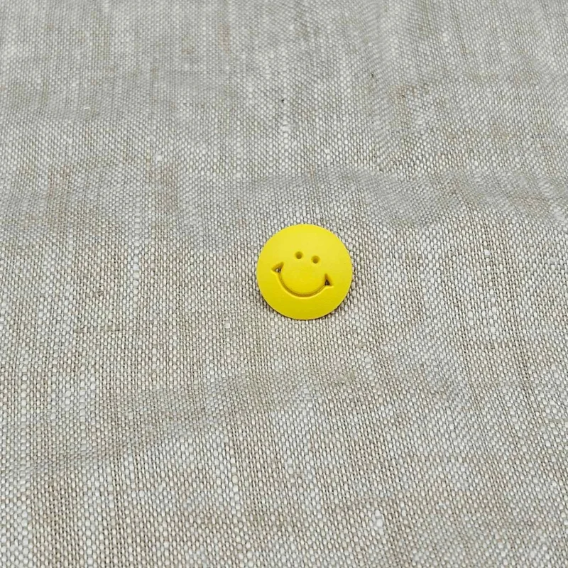 Fynd Knapp Smiley Gul 15mm