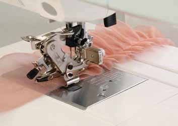 Extra rabatt Rynk- och plisséapparat Janome