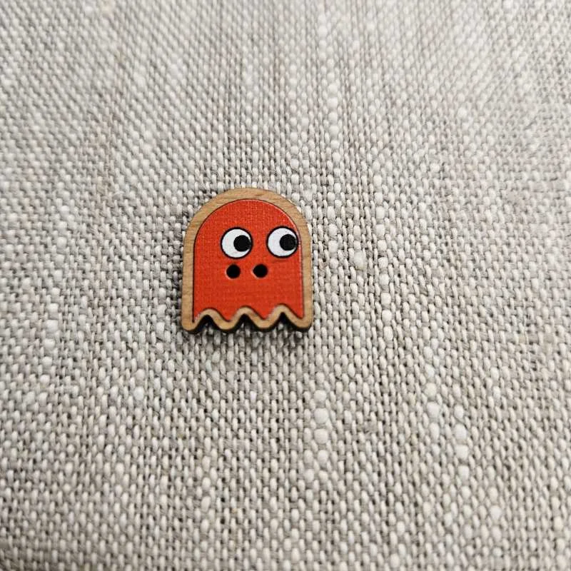 Träknapp 2 hål Pacman Spöke Orange Köp online